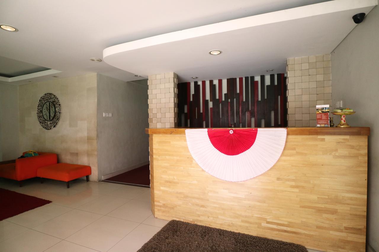 Santosa City Hotel دنباسار المظهر الخارجي الصورة