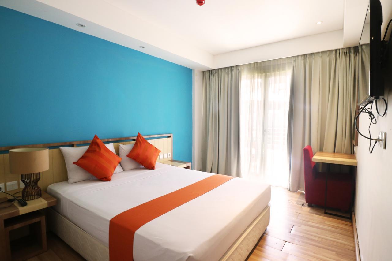 Santosa City Hotel دنباسار المظهر الخارجي الصورة
