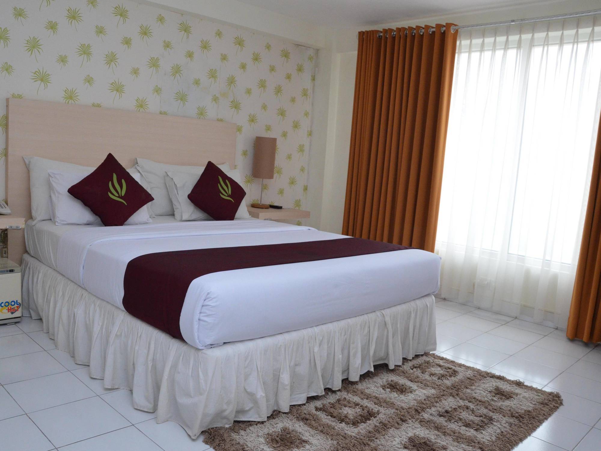 Santosa City Hotel دنباسار المظهر الخارجي الصورة